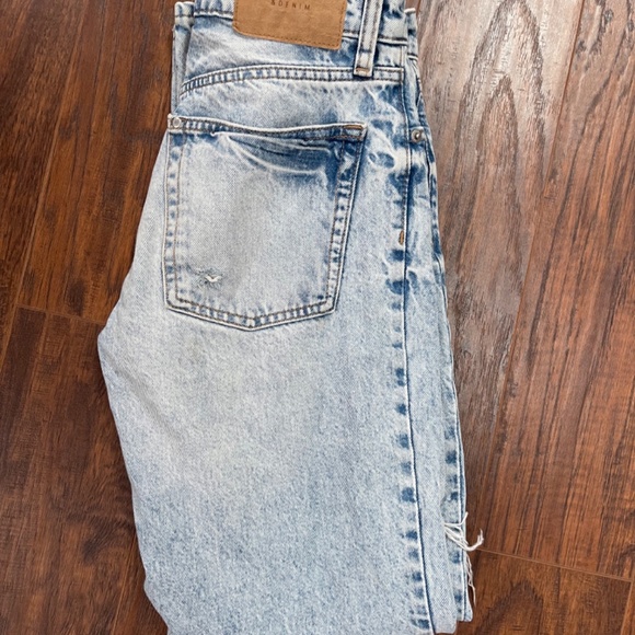 H&M &denim jeans size 0 or 24 - Picture 3 of 8